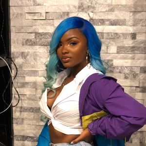 Meet your Posher, Toni